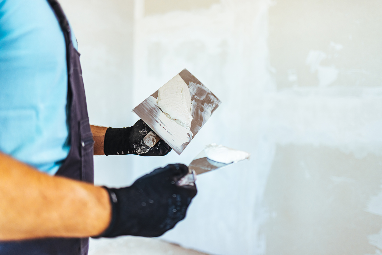 Read more about the article When Should I Hire A Drywall Repair Specialist?